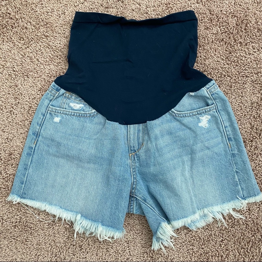 Joe’s Secret Fit Belly Fray Hem Maternity Shorts